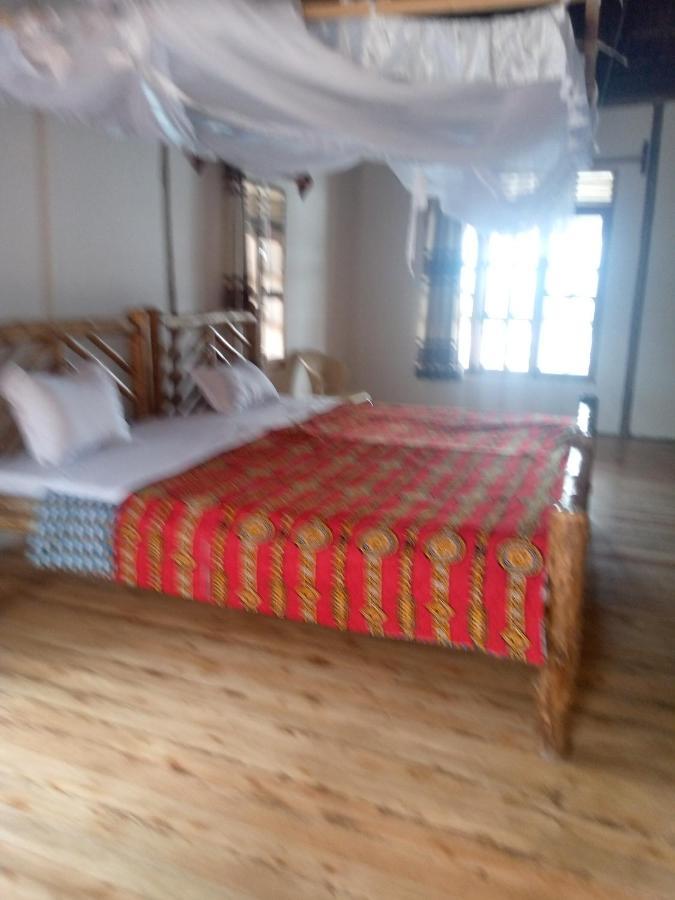 Tembo Safari Lodge Katunguru エクステリア 写真