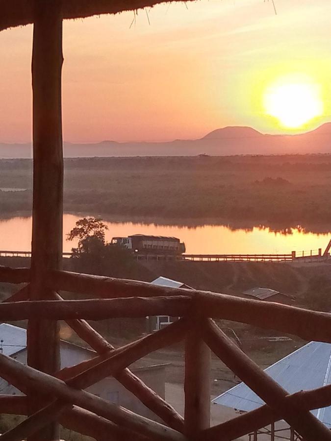 Tembo Safari Lodge Katunguru エクステリア 写真