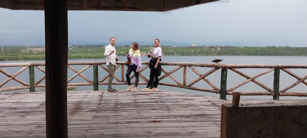 Tembo Safari Lodge Katunguru エクステリア 写真