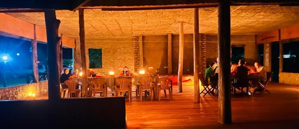 Tembo Safari Lodge Katunguru エクステリア 写真
