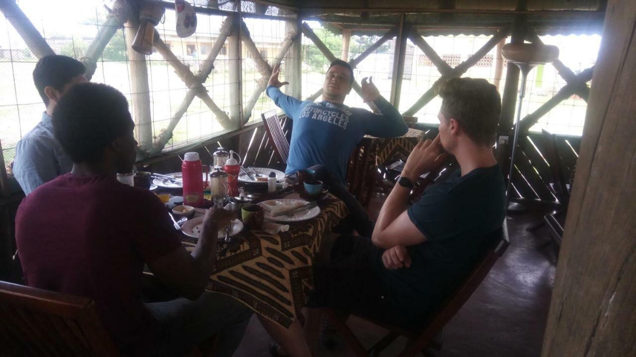 Tembo Safari Lodge Katunguru エクステリア 写真