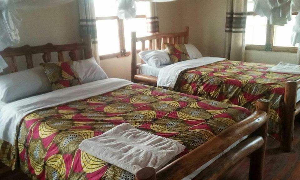 Tembo Safari Lodge Katunguru エクステリア 写真
