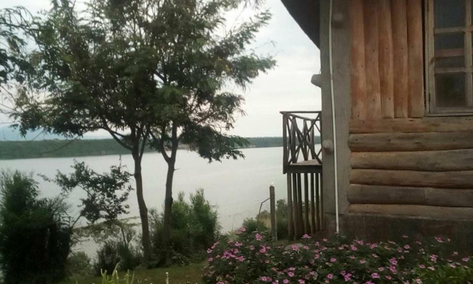 Tembo Safari Lodge Katunguru エクステリア 写真